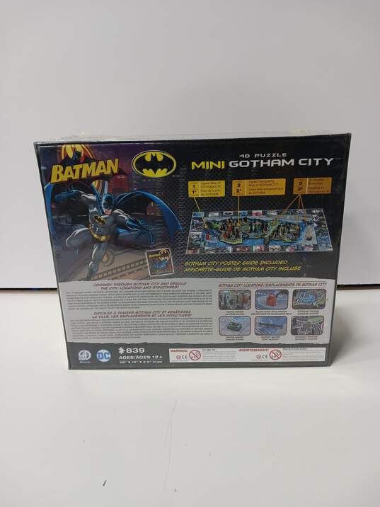 DC  Batman Mini Gotham City 4D Puzzle NIB image number 2