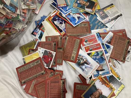 Lot Of Sports Cards image number 4