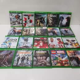 Lot of Empty Used Microsoft Xbox Video cases
