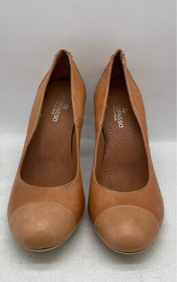 Passo Passo Womens Biege Leather Slip On Block Pump Heels Size 40 0504015-B alternative image