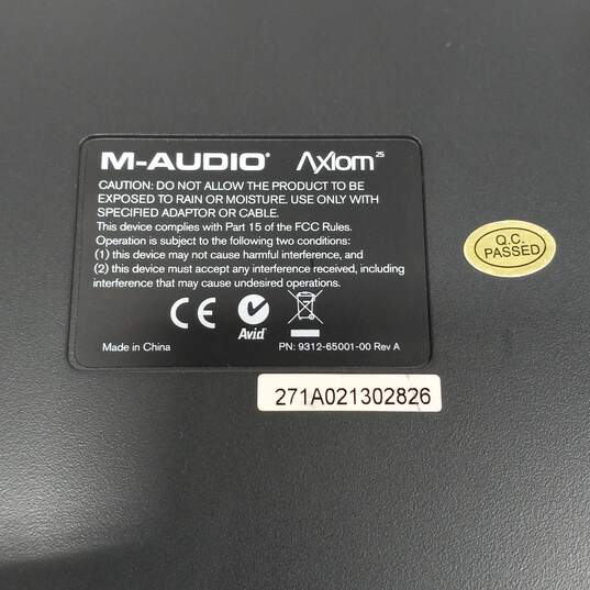 M-Audio Axiom 25 MK2 Advanced 25-Key USB/MIDI Controller image number 8