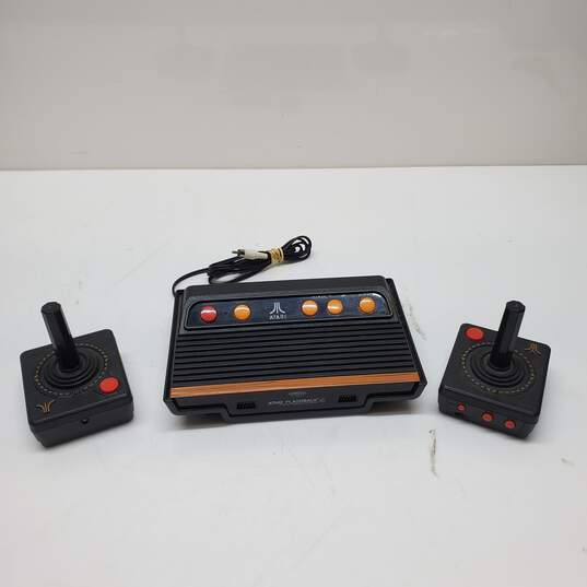 Atari Flashback 4 Classic Game Console with 2 Wireless Controllers image number 1
