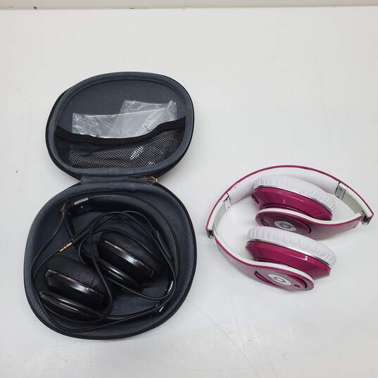 Set of 2 Headphones Beats by Dre and Samsung image number 1