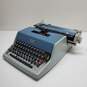 Untested Vintage 1960's Olivetti Underwood 21 Portable Typewriter and Case image number 3