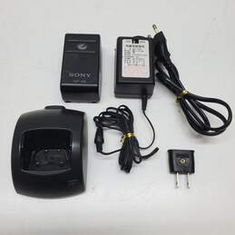 Kolon Battery Charger QN-011BCL & Sony Batter Pack NP-98