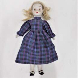 Vntg Retired Little Girl With Doll Porcelain Figurine