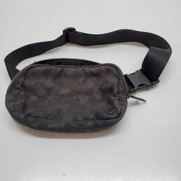 Lululemon Bag Black / Grey Crossbody