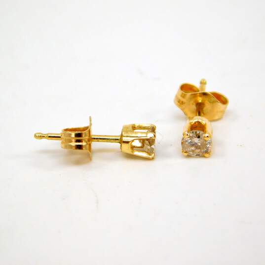 14K Yellow Gold 0.28 CTTW Round Diamond Stud Earrings 0.5g image number 4