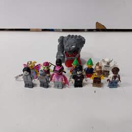 13pc Bundle of Assorted Lego Fantasy Minifigures
