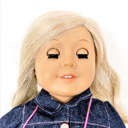 American Girl Doll Blonde Hair Blue Eyes alternative image