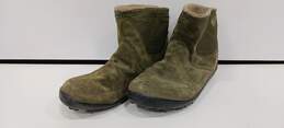 Columbia Women's Green Suede Boots Size 9.5