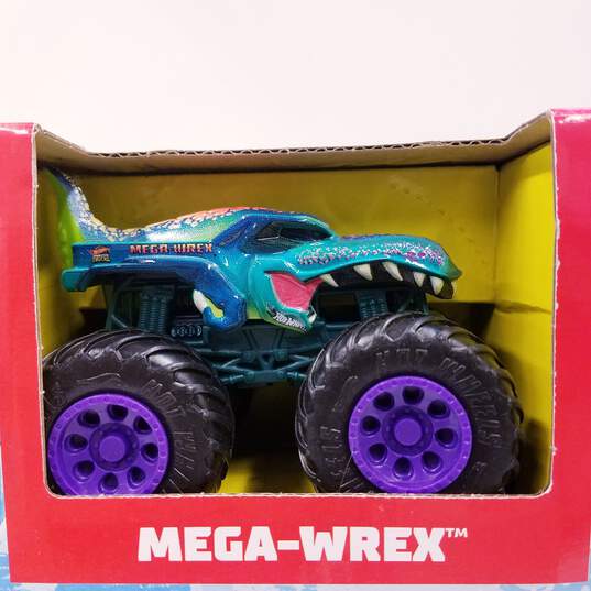 Mattel Hot Wheels Monster Trucks Arena Smashers Mega Wrex VS. Crushzilla Takedown image number 2