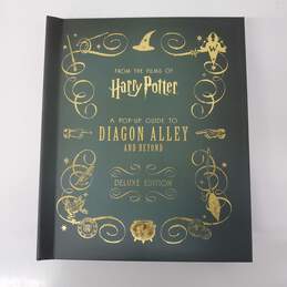 Harry Potter POP UP Guide to Dragon Alley Deluxe Edition alternative image