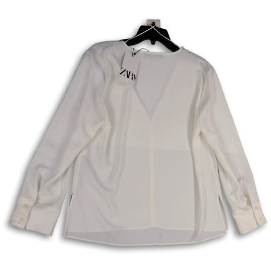 NWT Womens White Long Sleeve V-Neck Side Slit Pullover Blouse Top Size XL image number 2