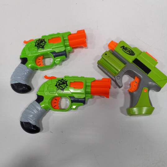 Bundle of Assorted NERF Guns w/ Accessories image number 3