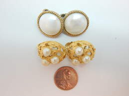 Vintage Crown Trifari Faux Pearl Gold Tone Clip On Earrings 24.0g alternative image