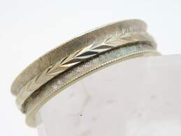Elegant 14k White Gold Etched Band Ring 5.8g alternative image