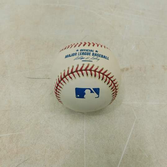 HOF Frank Thomas Autographed Baseball Chicago White Sox image number 1