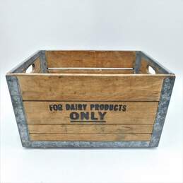 Vintage Borden's Wood And Galvanized Metal Milk Crate