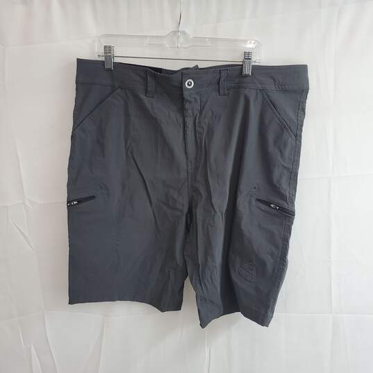 Gerry Gray Outdoor Shorts NWT Men's Size 40 image number 1