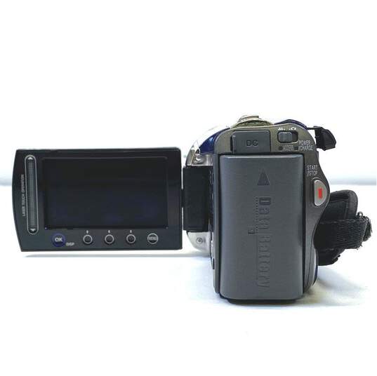JVC Everio GZ-MG330AU 30GB Camcorder image number 4