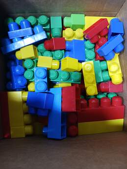 Lot of 4.5lbs of Assorted Building Blocks