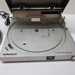 Sanyo P33 Linear Tracking Direct Drive Turntable System Record Player For Parts/Repair alternative image