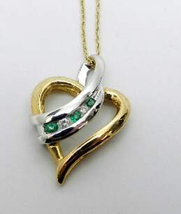 10K Two Tone Gold 0.04 CTTW Diamond & Emerald Heart Pendant Necklace 2.9g alternative image