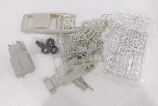 2006 AMT Ertl 1973 Ford Mustang AMT Muscle Model Car Kit IOB image number 3