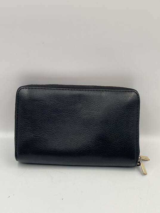 Womens Black Leather Credit Card Slots Phone Holder Zip Around Wallet image number 2