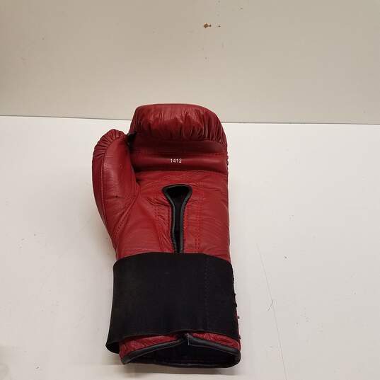 Everlast Boxing Glove Signed by Freddie Roach + Manny Pacquiao image number 1
