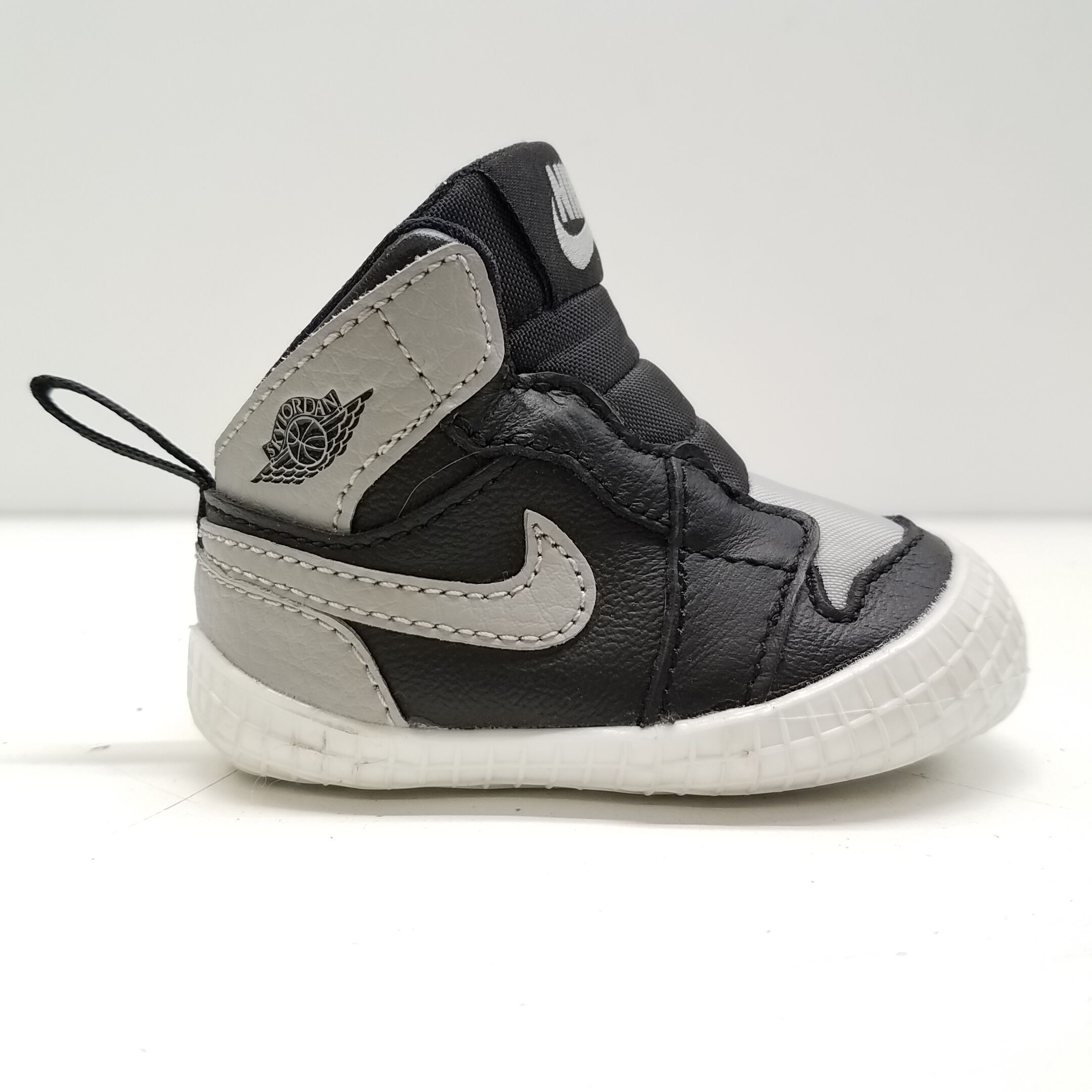 baby jordan shoes size 2c
