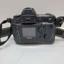 Nikon D70 6.1MP Digital SLR Camera Black Body Only alternative image