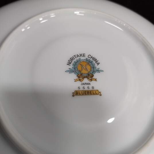 Set of 6 Vintage Bluebell Floral Bowls, Plates, Tea Cup & Saucer image number 7