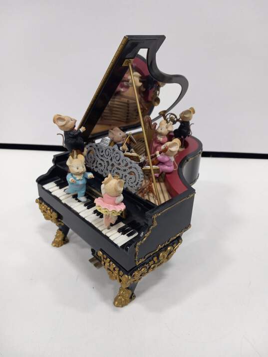 Enesco Animated Mice-Tro Grand Piano Music Box Plays "Polonaise" image number 1