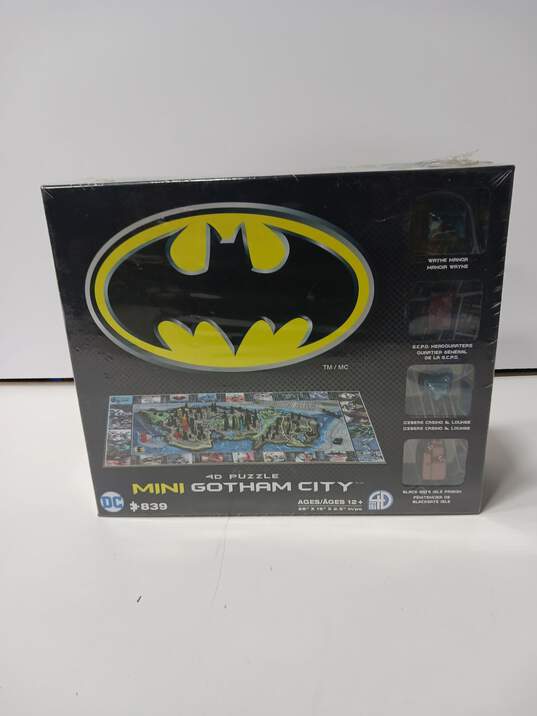 DC  Batman Mini Gotham City 4D Puzzle NIB image number 1