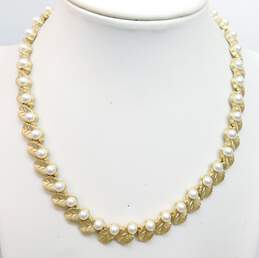 Vintage Crown Trifari Gold Tone Leaf & Faux Pearl Necklace 43.5g