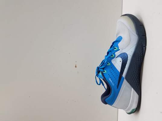 the Nike Shoes | Metcon 2 Flywire Sneakers Blue/White Size | GoodwillFinds