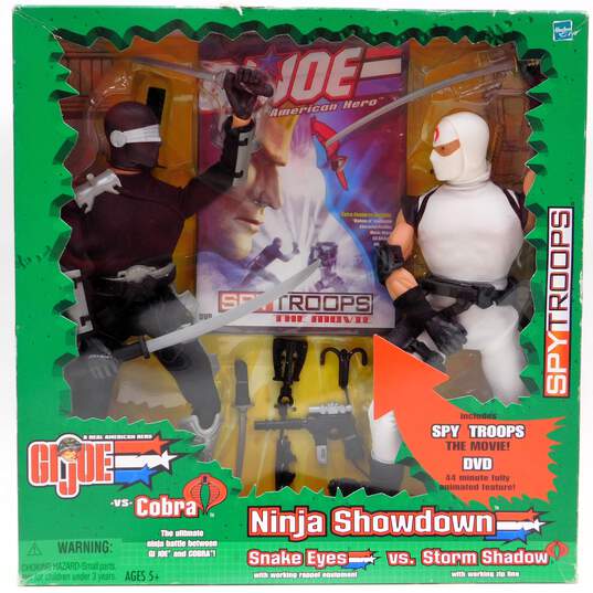 2003 Hasbro G.i. Joe Cobra Spy Troops Ninja Showdown Snake Eyes VS Storm Shadow image number 1