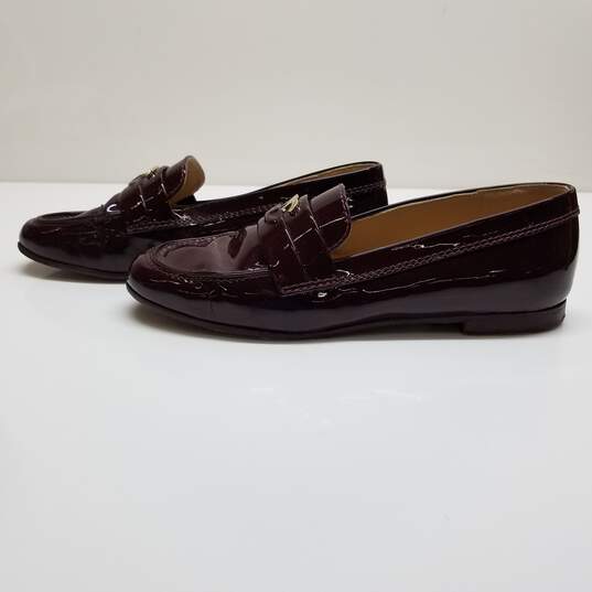 AUTHENTICATED Chanel Burgundy Patent Leather Loafers Size 36 image number 2