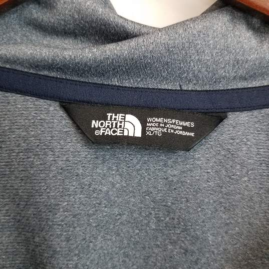 The North Face gray quarter zip long sleeve fleece women's XL image number 3