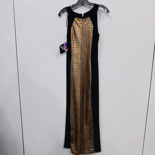 NWT Womens Black Gold Zip Sleeveless Crocodile Print Midi Dress Size 6 image number 1
