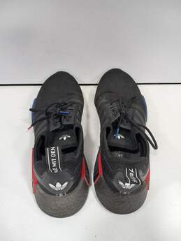 Men's Adidas Black Slip-On Trainers Size 12 alternative image