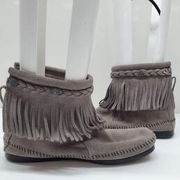 Minnetonka Gray Suede Double Layer Fringe Ankle Boots Women's Size 9.5