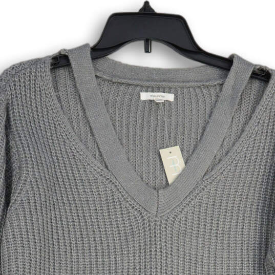 NWT Womens Gray Knitted Long Sleeve V-Neck Cutout Pullover Sweater Size XXL image number 3