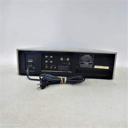 VNTG Fisher Brand FVH-730 Model Video Cassette Recorder (VCR) w/ Power Cable alternative image