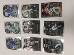 Bundle of Assorted Football Sports Trading Cards alternative image