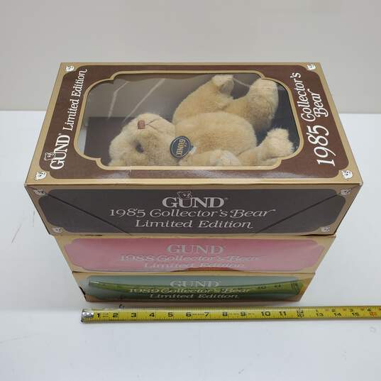 Lot of 3 Assorted Gund Limited Edition Collectible Bear Plushes image number 3