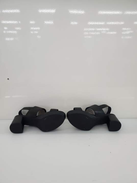 Women Aerosols Camera Black Leather heel shoes Size-9 New image number 4