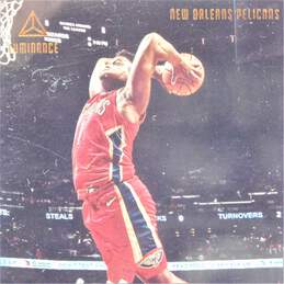 2019-20 Zion Williamson Panini Luminance Rookie Pelicans alternative image